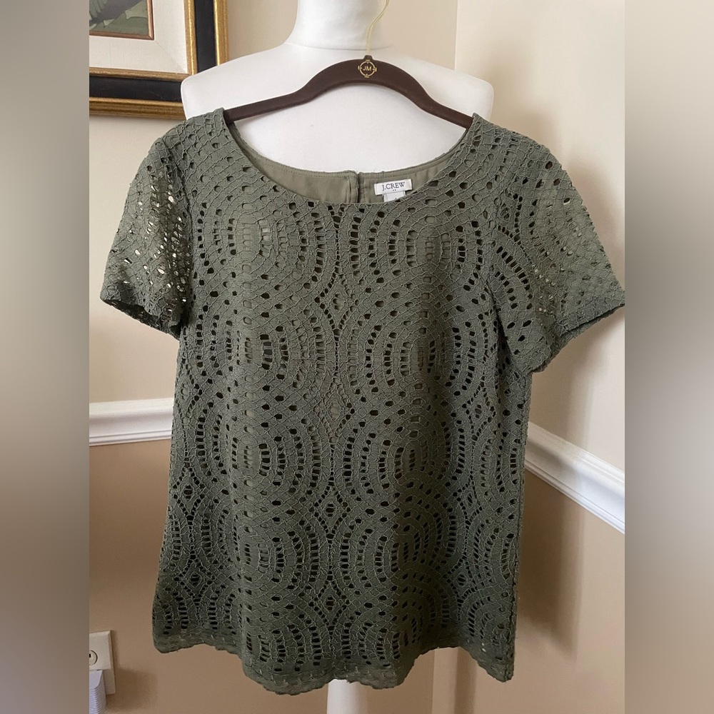 Like New J. Crew Eyelet Lace Shirt Short Sleeve Top Olive Green size S